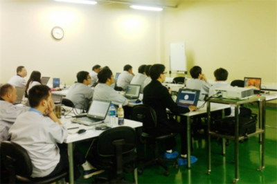 ?；ń逃?點亮未來，專業教育信息咨詢的領航者